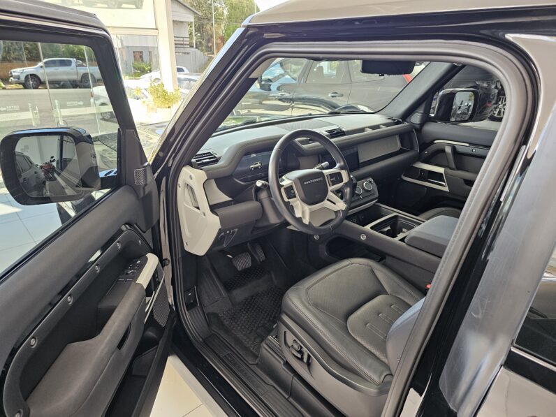 
								Defender 90 / 2022 full									