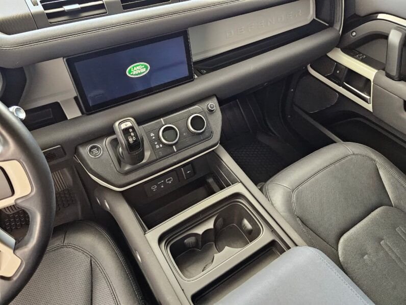 
								Defender 90 / 2022 full									