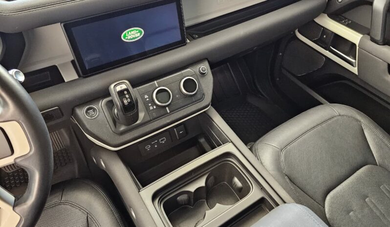 
								Defender 90 / 2022 full									