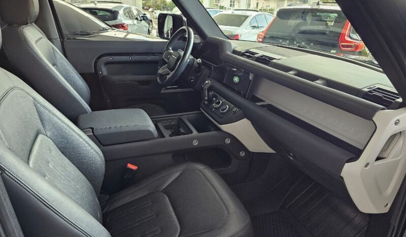 
								Defender 90 / 2022 full									